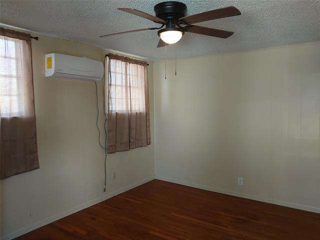 Building Photo - 418 Amarillo St