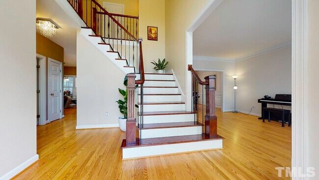 Foto del edificio - 907 Haddon Hall Dr