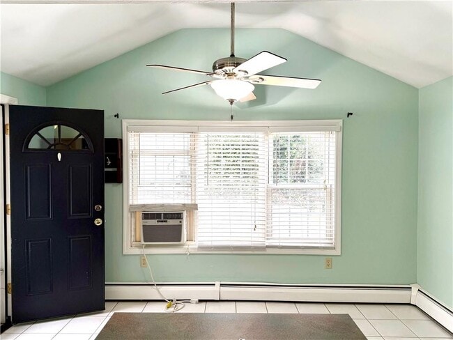 Building Photo - 99 Marlborough St