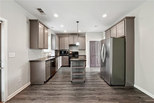 Foto del edificio - 464 Simonton Oak Ln SE