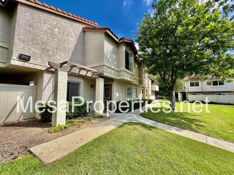 Primary Photo - 428 Golden Springs Dr
