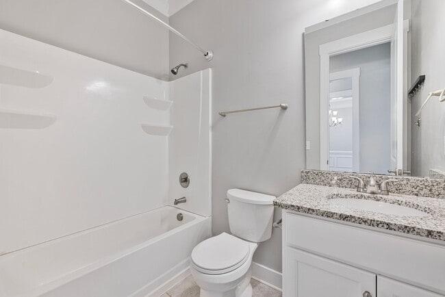 Building Photo - 704 Kenway Loop