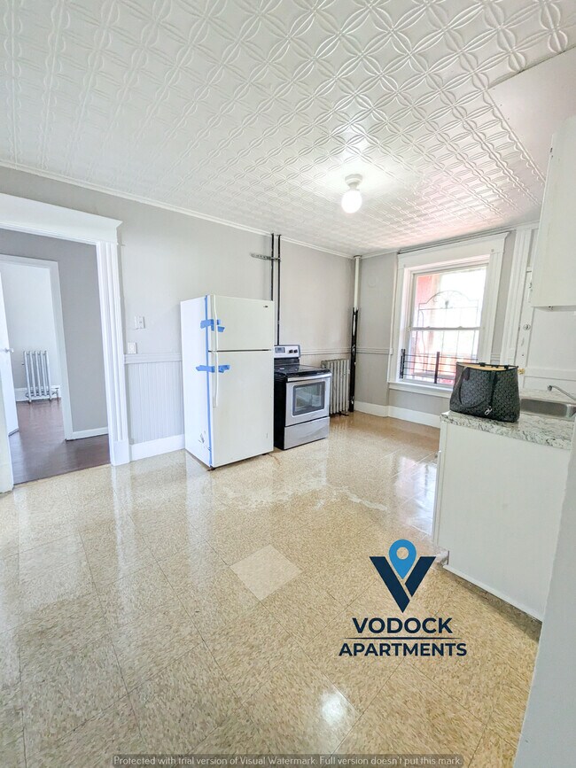 Foto del edificio - 168 Essex St
