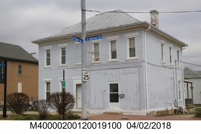 Building Photo - 151 S Detroit St