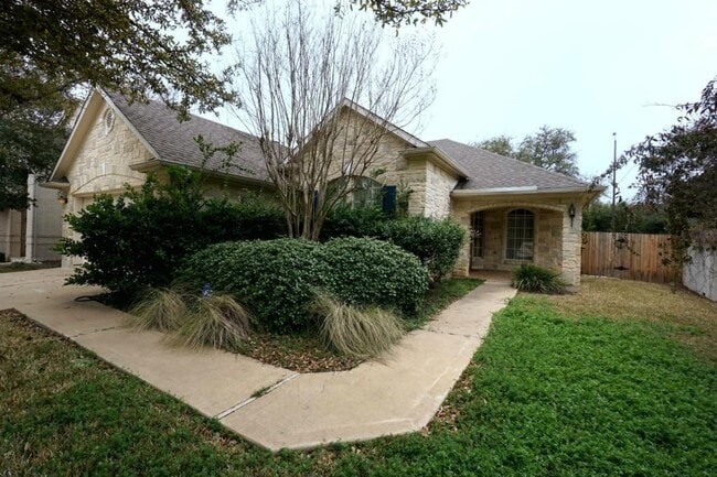 Building Photo - 3224 Burks Ln