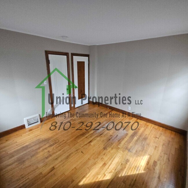 Foto del edificio - 1333 21st St