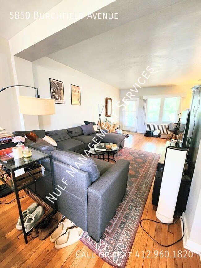 Foto del edificio - 5850 Burchfield Ave