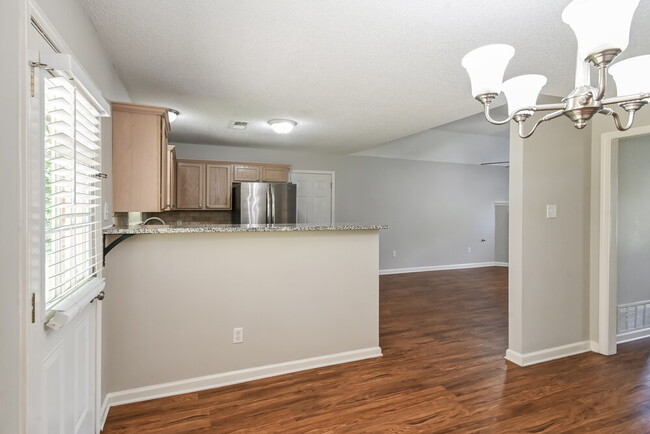 Building Photo - 9296 Brooks Cove