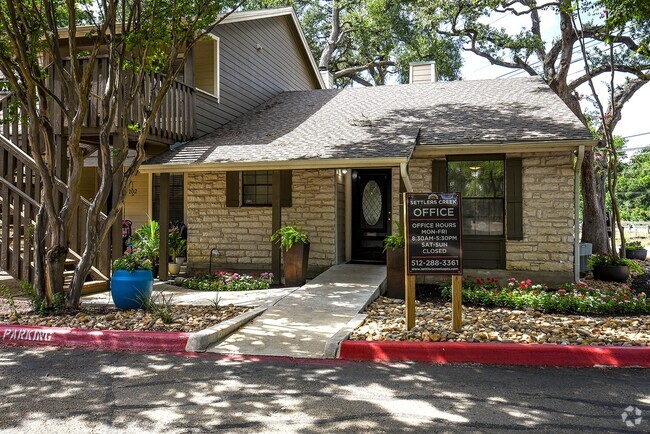 Building Photo - Settler's Creek Apartments