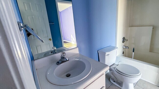 Foto del edificio - Newly Renovated 2 Bedroom, 2 Bathroom Home