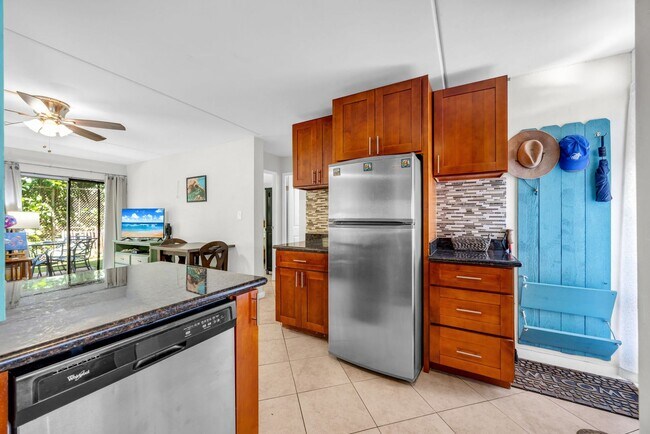 Foto del edificio - West Maui 2BD Condo Across from Beach Park | Furnished | Ground Floor
