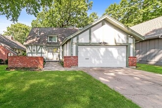 Building Photo - 10174 Edelweiss Cir