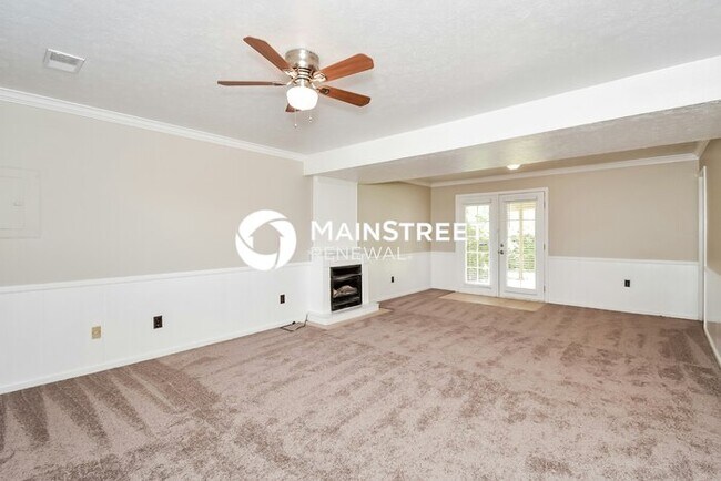Foto del edificio - 3 Bedroom Pet-Friendly Home in Louisville, KY with Main Street Renewal
