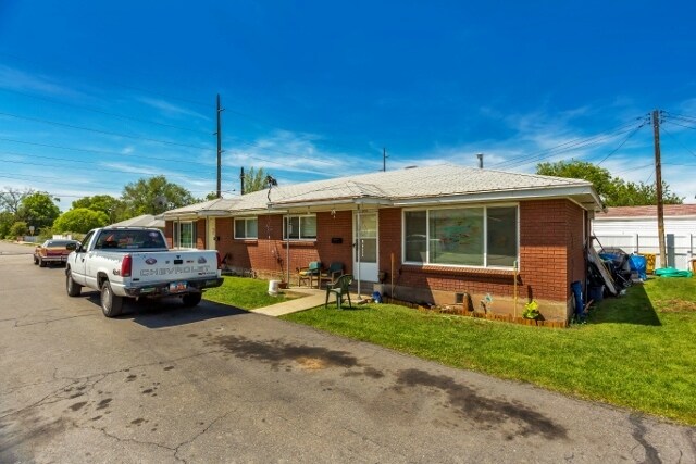 Building Photo - 2664-2694 S 360 E