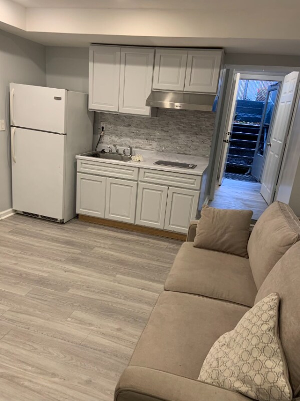 74 Mills Ave, Staten Island, NY 10305 House Rental in Staten Island