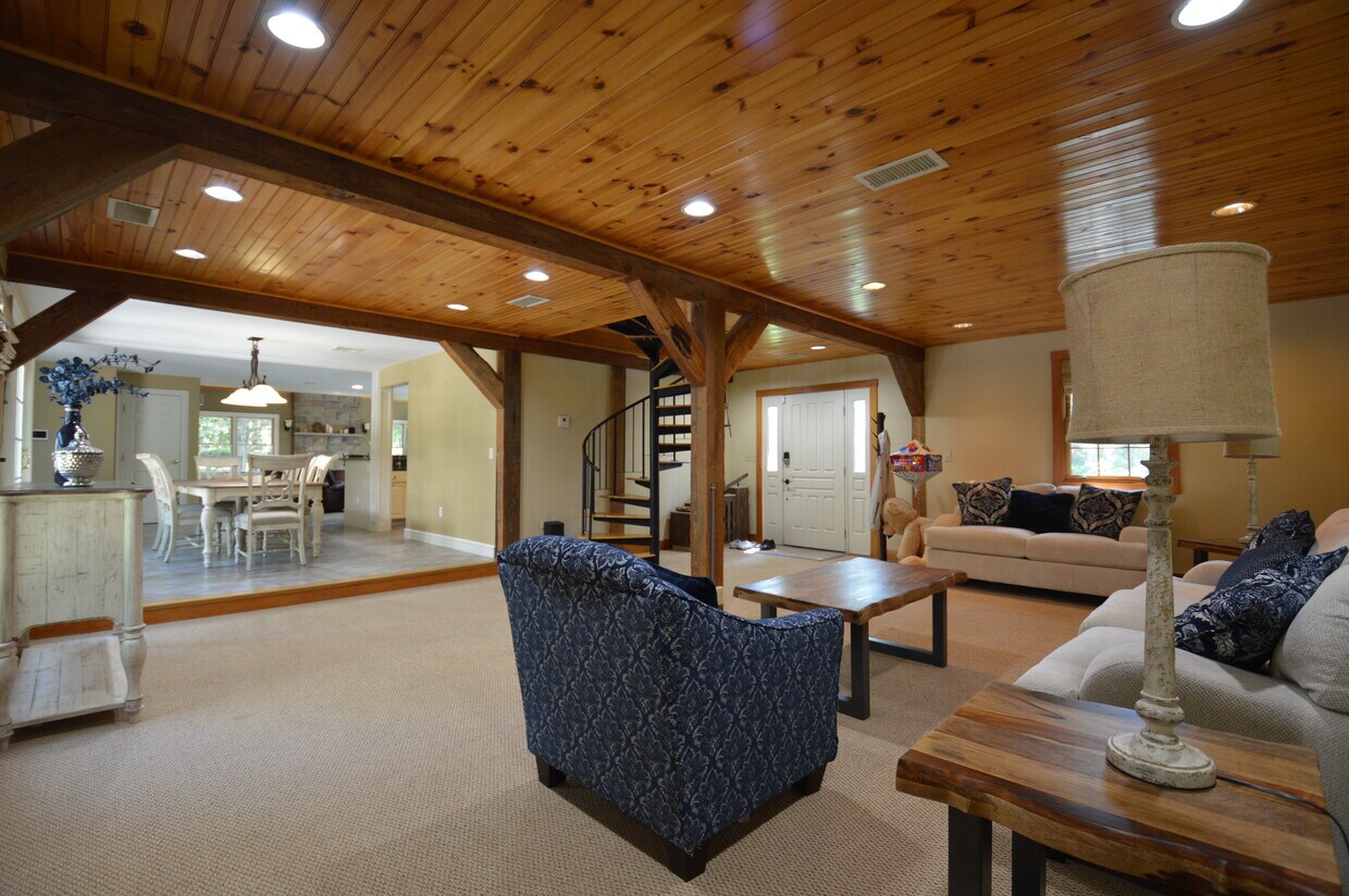 1286 West St, Stoughton, MA 02072 House Rental in Stoughton, MA