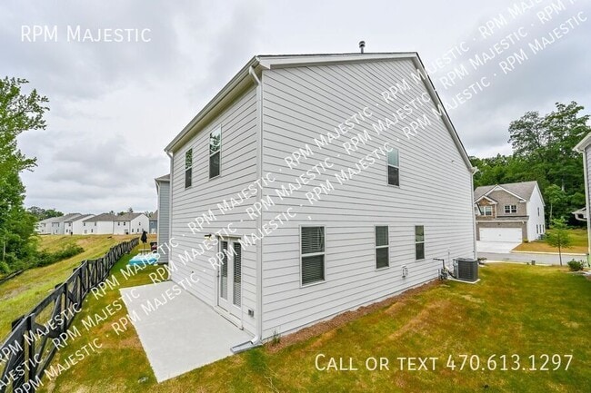 Foto del edificio - 853 Bentley Dr