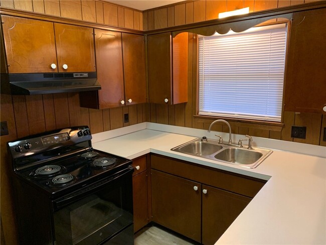 Foto del edificio - 40 Hatcher Dr