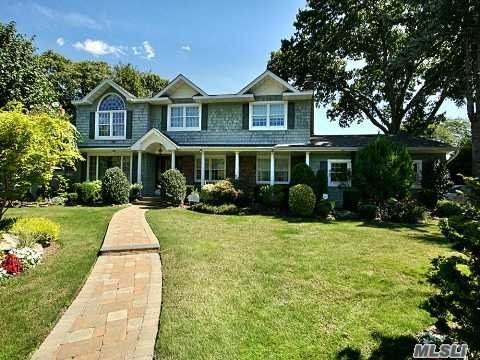 Primary Photo - 24 Bay Dr