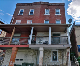 Building Photo - 1012 Evans St