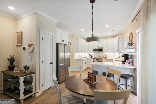 Foto del edificio - 4620 Timrose Rd NW