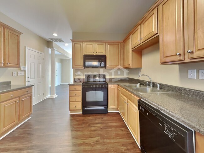 Foto del edificio - 129 Pin Oak Ct