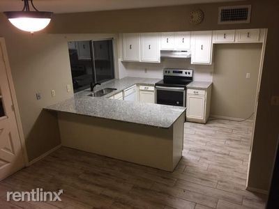 Primary Photo - 2 br, 2 bath Townhome - 10032 Smitherman Dr