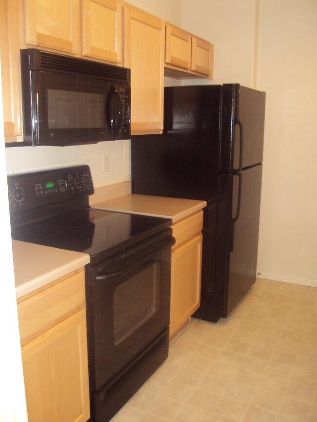 Foto del edificio - 5255 Memphis St