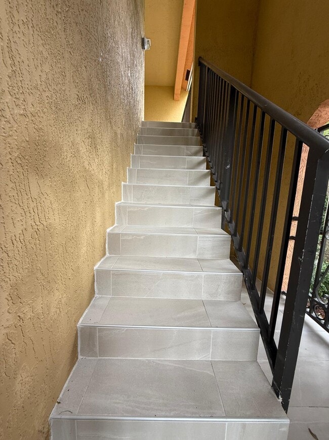 Foto del edificio - 3569 Forest Hill Blvd