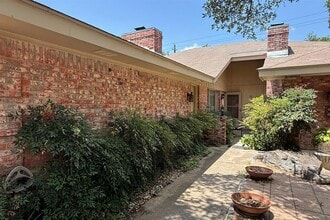 Building Photo - 8421 Fathom Cir