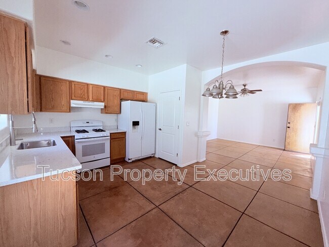 Foto del edificio - 324 W 23rd St