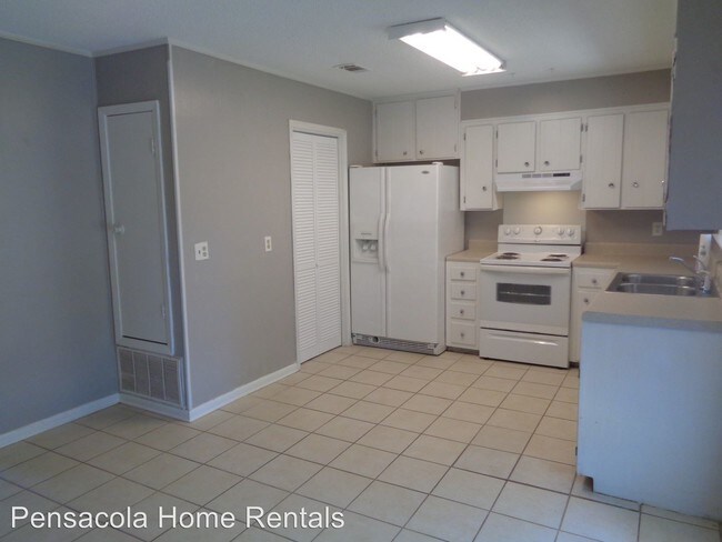 Foto del edificio - 3 br, 1.5 bath House - 2080 Curry Circle