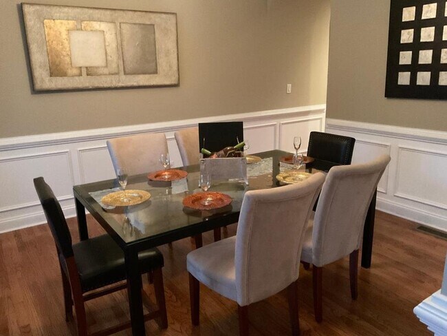 Foto del edificio - 1139 St Remy Way SE