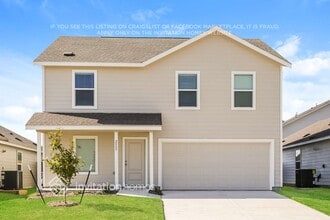 Building Photo - 2805 Silent Wy