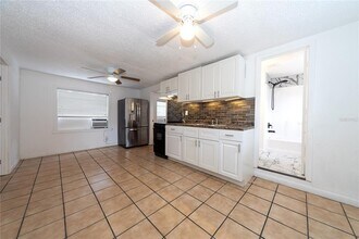 Building Photo - 620 25th St W