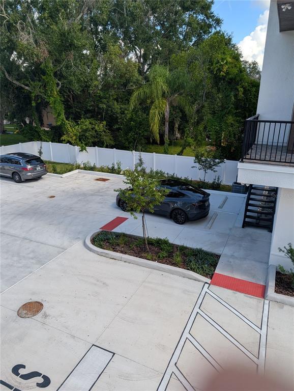 Foto del edificio - 13612 N 22nd St