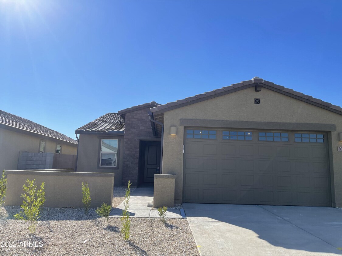 9003 W Bethany Heights Dr, Glendale, AZ 85305 House Rental in