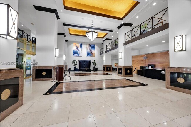 Foto del edificio - 555 NE 15th St