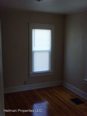 Building Photo - 847 W Homer St
