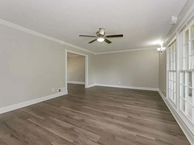 Foto del edificio - 4741 Allegheny Dr