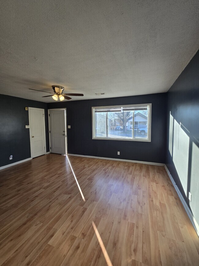 Foto del edificio - 1332 N Erie St