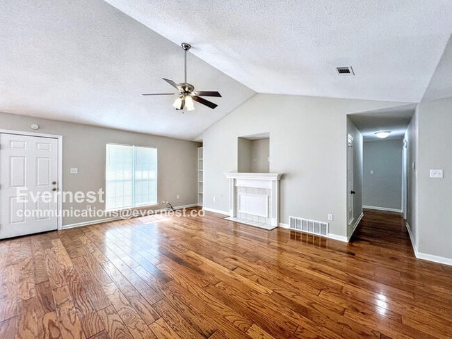 Building Photo - 9136 Bentley Woods Dr