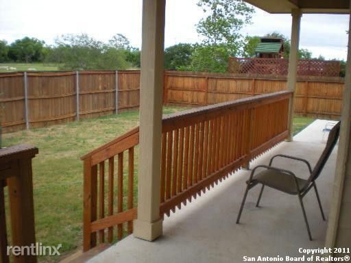 Building Photo - 906 Bobby Jones Dr