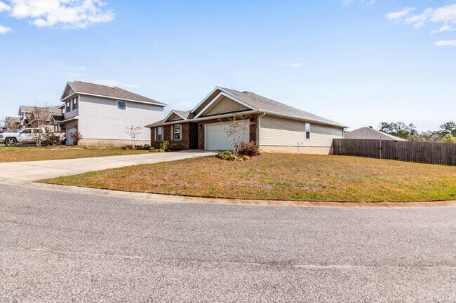 Exterior frontal - 4615 Plover Dr