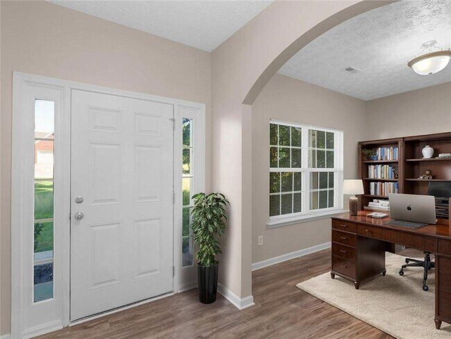 Building Photo - 609 Addison Way