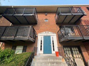 Building Photo - 412 N Armistead St