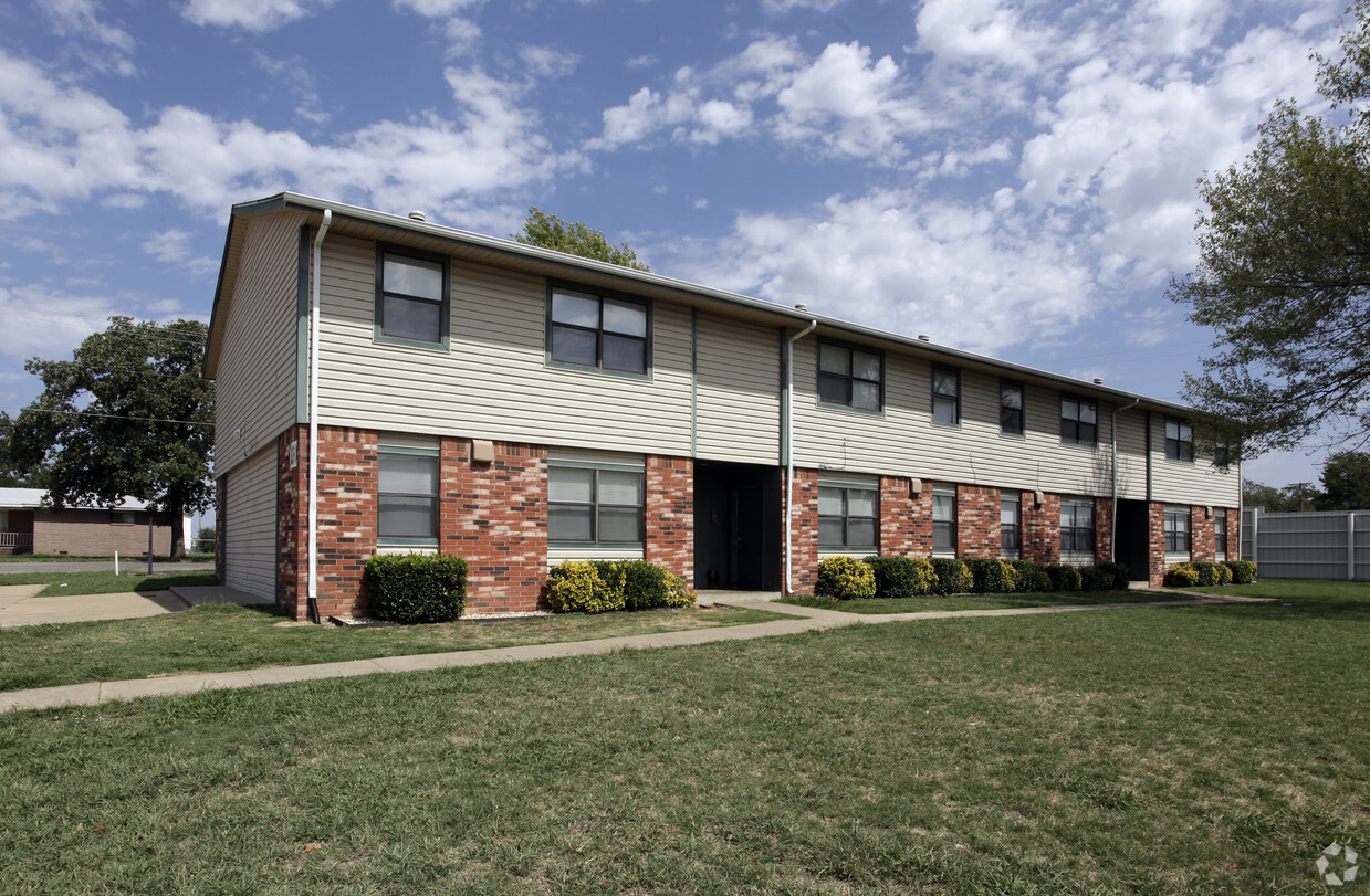 Bristow 800 Kelly Apartments - Apartments in Bristow, OK | Apartments.com