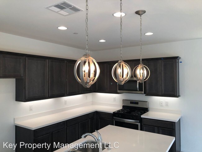Foto del edificio - 4 br, 2.5 bath House - 888 Katriella Ct
