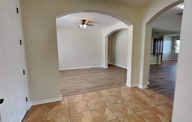 Photo - 2340 Parkside Meadow Dr House