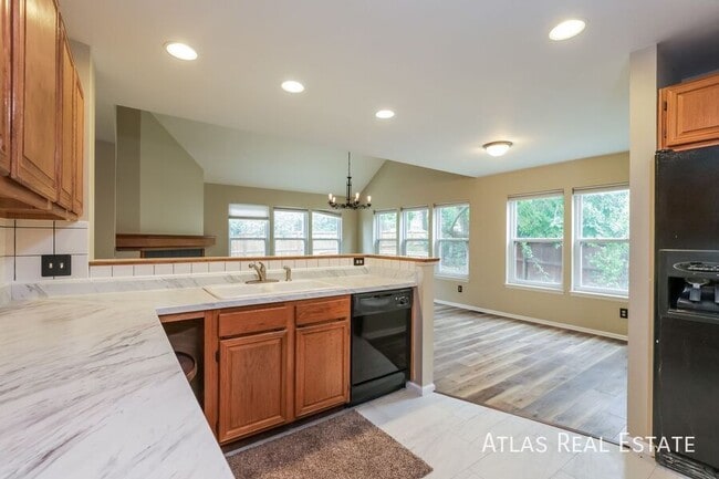Building Photo - 8876 Red Bush Trail